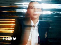 Celebrity wallpaper of Karisma Kapoor