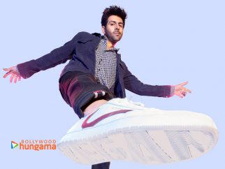 Celebrity wallpaper of Kartik Aaryan