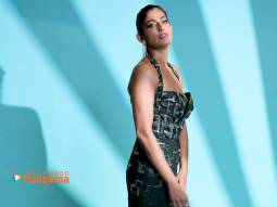 Celebrity wallpaper of Kubbra Sait