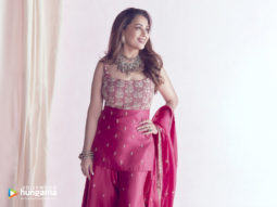Celeb Wallpapers Of Madhuri Dixit