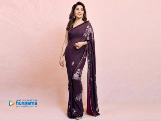 Celeb Wallpapers Of Madhuri Dixit
