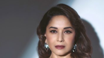 Celeb Wallpapers Of Madhuri Dixit