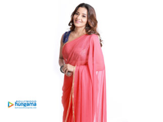 Celeb Wallpapers Of Monalisa (Antara Biswas)