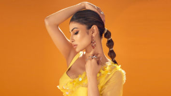Celeb Wallpapers Of Mouni Roy