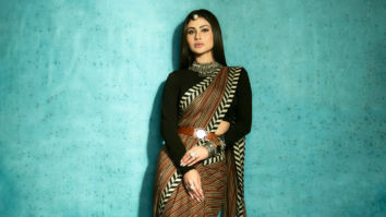 Celeb Wallpapers Of Mouni Roy