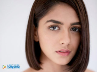 Celebrity wallpapers of Mrunal Thakur