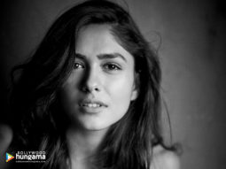 Celebrity wallpapers of Mrunal Thakur