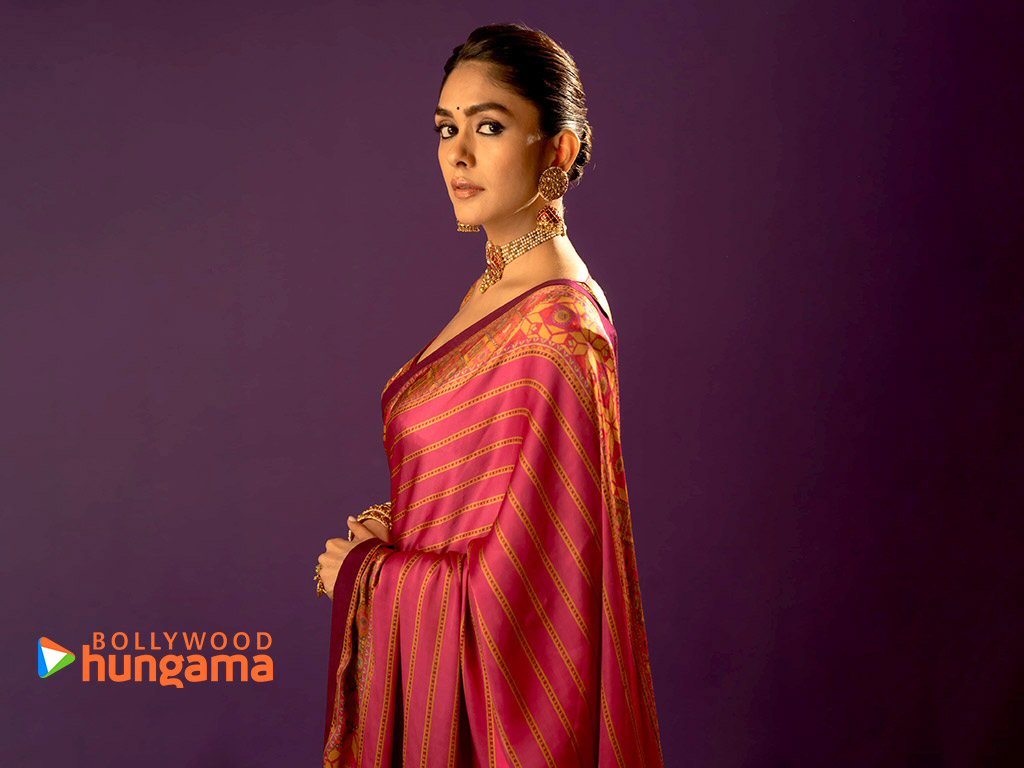 Mrunal Thakur Mrunal Thakur