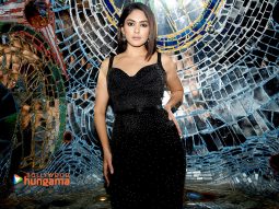 Celebrity wallpaper of Mrunal Thakur