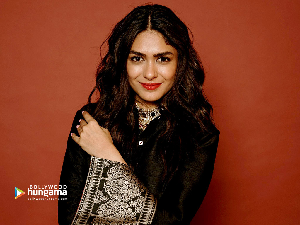 Mrunal Thakur Mrunal Thakur
