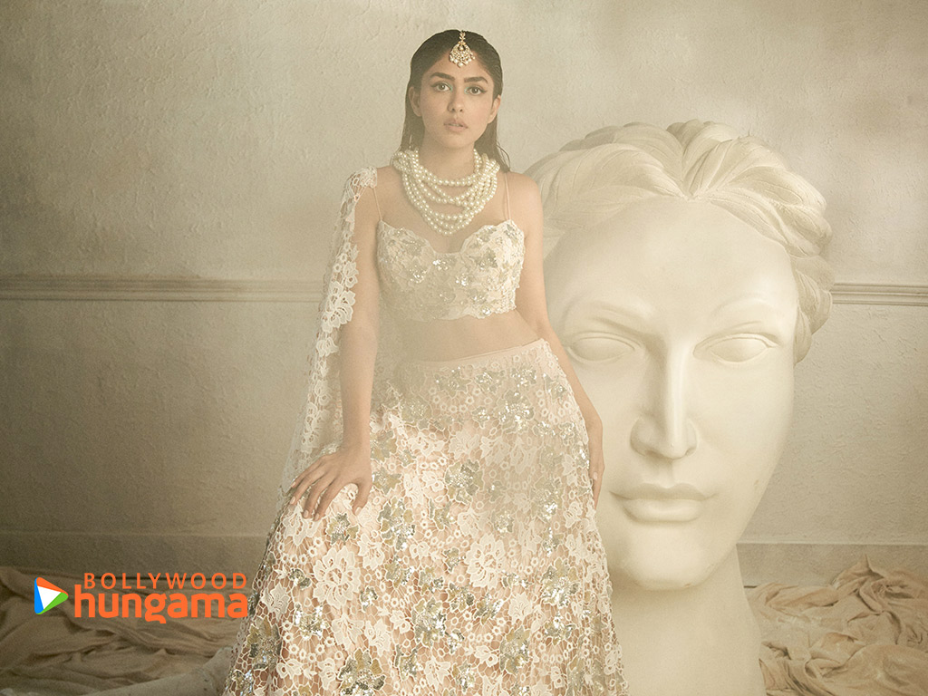 Mrunal Thakur Mrunal Thakur
