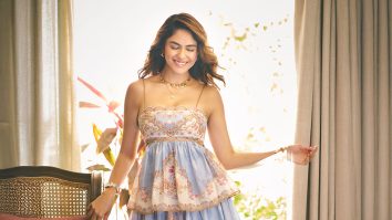 Celeb Wallpapers Of Mrunal Thakur