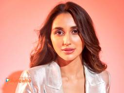 Celebrity wallpaper of Nikita Dutta