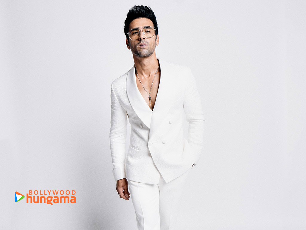 Pulkit Samrat