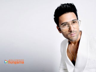 Celebrity wallpaper of Pulkit Samrat