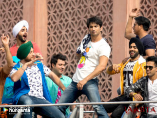 Movie Wallpapers Of The Movie Raabta
