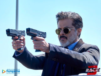 Wallpapers Of The Movie Race 3