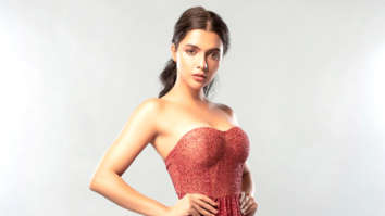 Celebrity wallpapers of Ruhi Singh