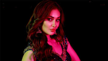 Celebrity wallpapers Shefali Jariwala