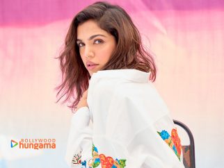 Celebrity wallpaper of Shriya Pilgaonkar
