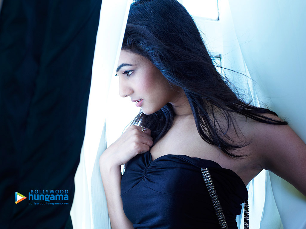 Sonal Chauhan Sonal Chauhan