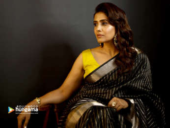 Celebrity wallpaper of Sonali Kulkarni