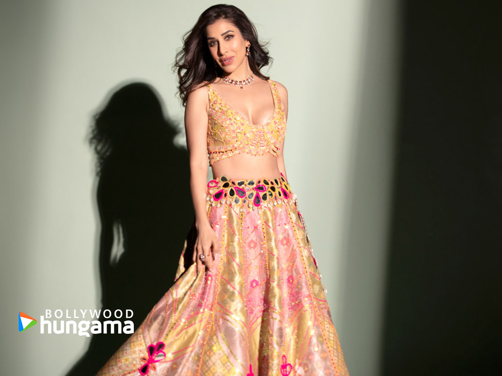 Sophie Choudry
