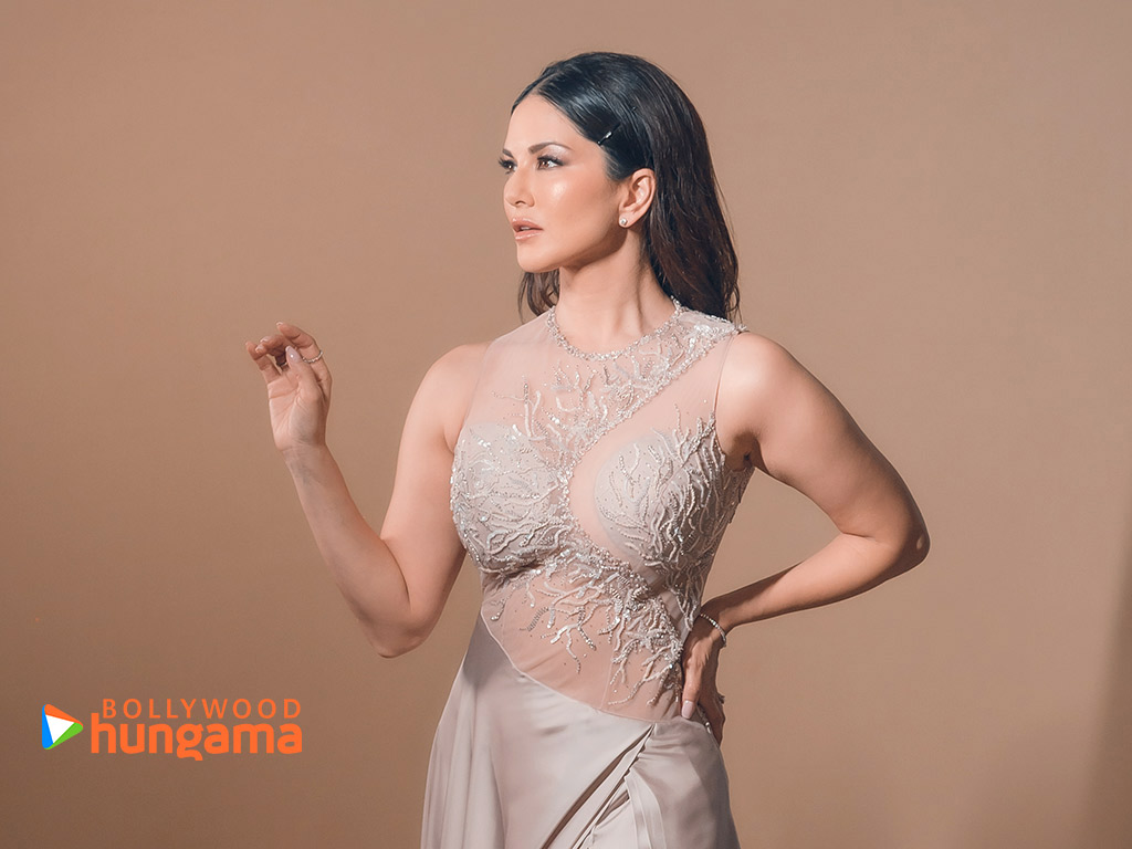 Sunny Leone Wallpapers sunny leone 11 3 Bollywood Hungama