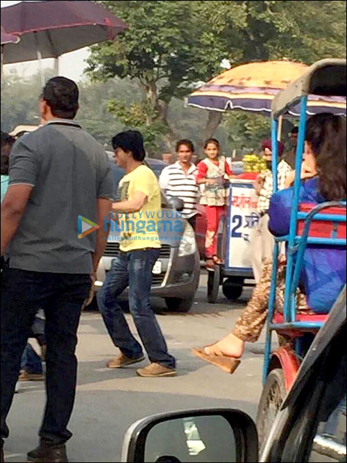 check out shah rukh khan shoots in delhi for fan 5