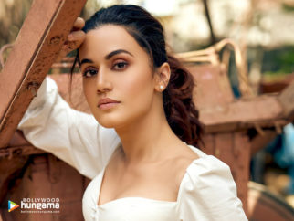 Celeb Wallpapers Of Taapsee Pannu