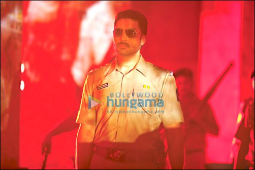 abhishek bachchan shoots for thayn thayn music video 3