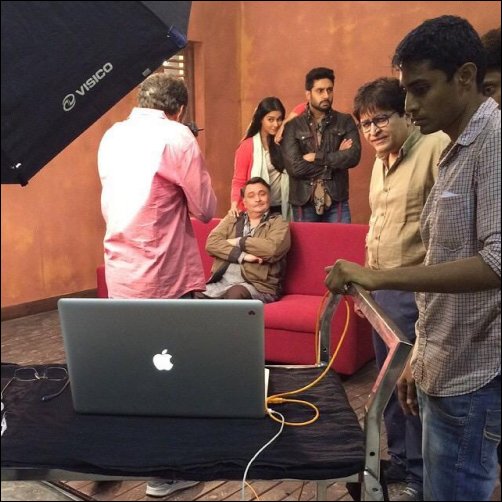 check out asin abhishek bachchan rishi kapoor on the sets of all is well 2