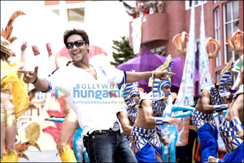 meet the funny characters of all the best 6