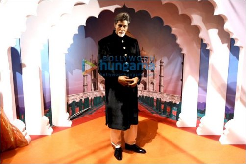 Big B’s new wax statue unveiled at Madame Tussauds New York