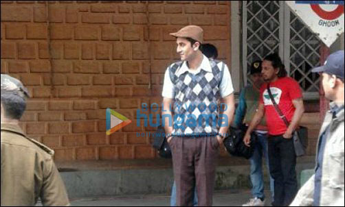 check out ranbir and ileana shooting for barfee in darjeeling 3