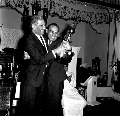 a pictorial journey of b r chopras golden years in bollywood 5