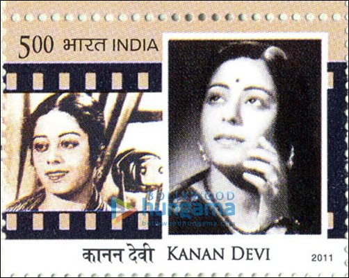 6 legendary actresses immortalized in classic postal stamps 6