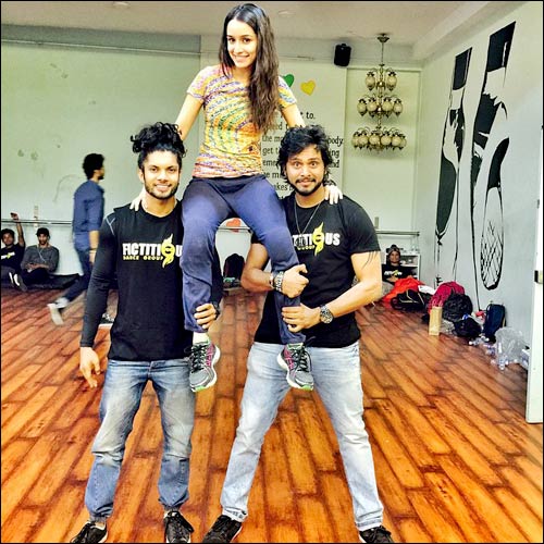 check out shraddha kapoor lauren gotlieb at dance rehearsals for abcd 2 5
