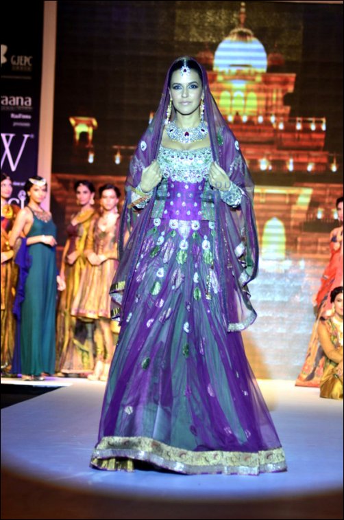 check out b town showstoppers at iijw part 1 2