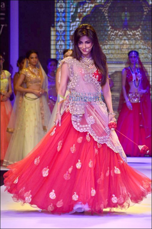 check out b town showstoppers at iijw part 1 3