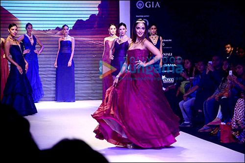 check out b town showstoppers at iijw day 3 and 4 10