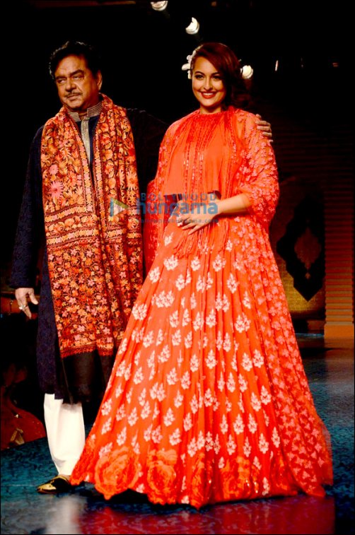 check out b town celebs lend their support to mws 5