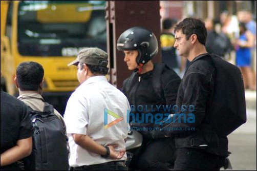 check out aamir and abhishek in action for dhoom 3 4