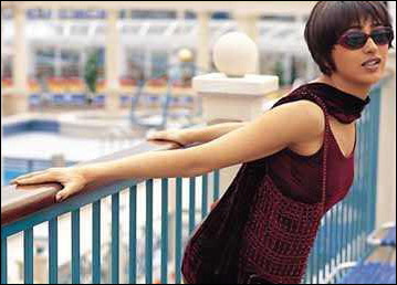 check out b town actresses sport the pixie cut 7