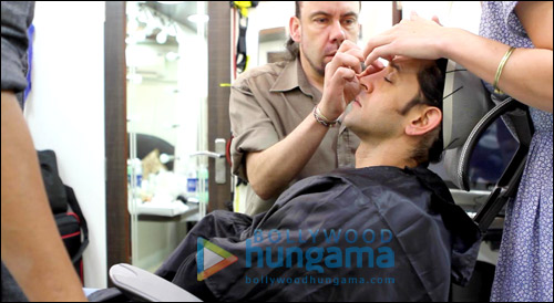 check out hrithiks makeup session for krrish 3 3 check out hrithiks makeup session for krrish 3 3