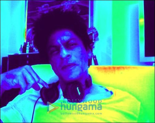 check out srks pics from his european holiday 4