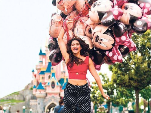 check out sonam kapoor as mili in disneyland 2