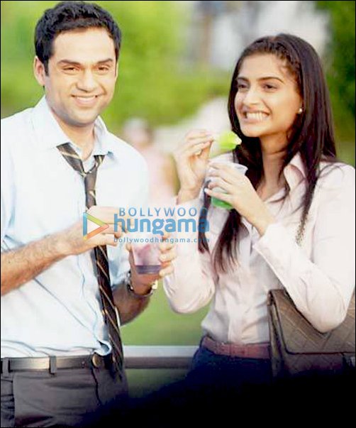 sneak peek abhay and sonam in aisha 3