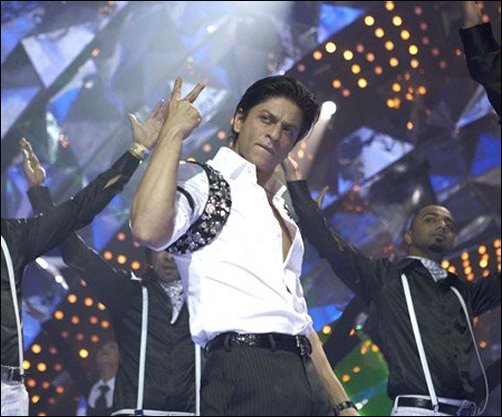 shah rukh khan does an item number in rakesh roshans krazzy 4 4