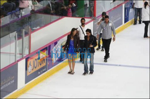 check out srk deepika on set of happy new year 3
